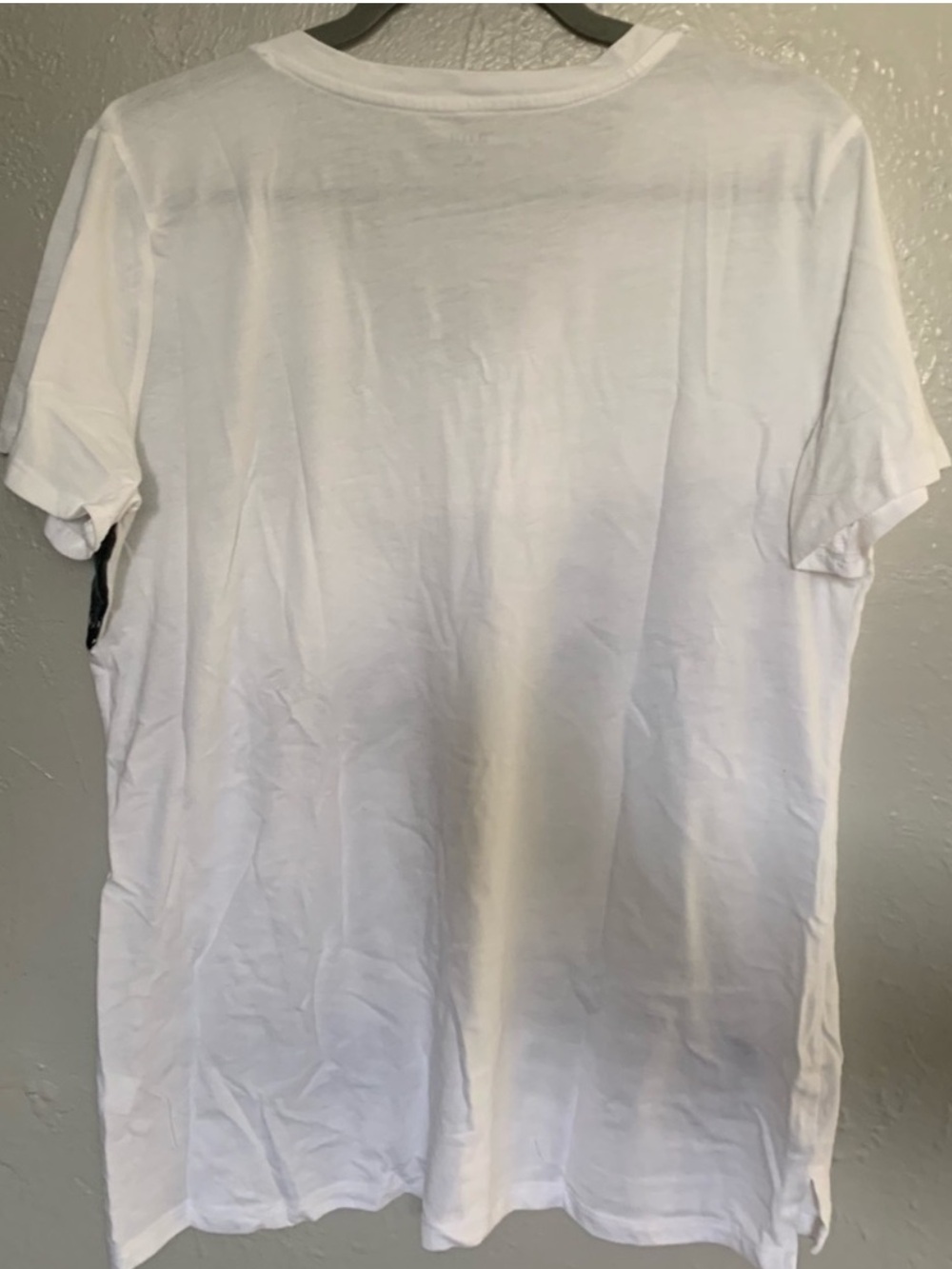 ANA 🌴 WHITE WITH BLACK PALM TREE GRAPHIC DESIGN COTTON V-NECK T-SHIRT Women’s XL - Picture 2 of 3